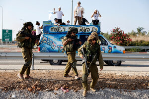 Israeli Reservists Drop Everything To Return Home And Join The Fight ...