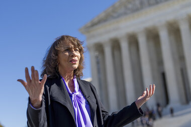 Do those with restraining orders have gun rights? SCOTUS weighs in. - Vimarsana News