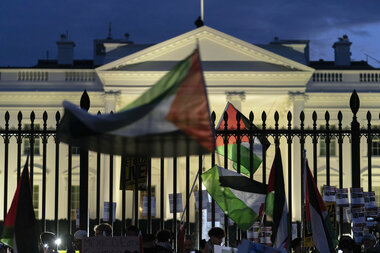 Poll shows Democrats deeply split on Israel. Can Biden walk tightrope? - Vimarsana News