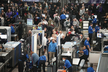 Record airport and highway travel expected this Thanksgiving - Vimarsana News