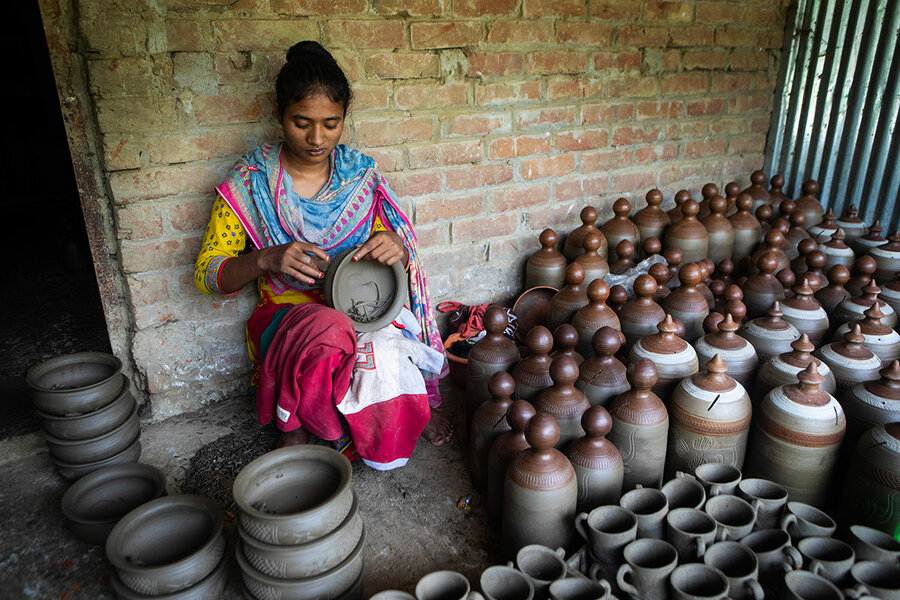 Letter from Kushtia: Getting a rock star&rsquo;s view into Bangladesh