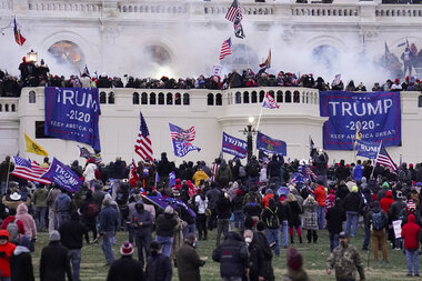 Can Trump stay on ballot? Supreme Court likely to decide. - Vimarsana News