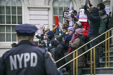 NYC council says police officers must record race of people questioned - Vimarsana News