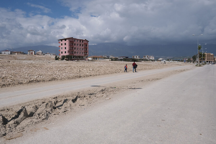 In post-quake Turkey, kids struggle. A school principal named ‘Hope’ steps in.