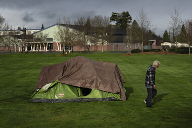 Can cities criminalize camping? Supreme Court case tackles homelessness. - Vimarsana News