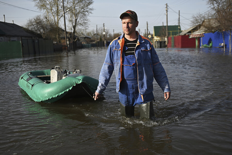 The Soviets stifled volunteerism in Russia. Torrential flooding may be reviving it.