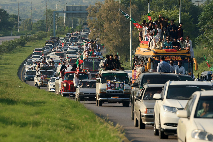 A former prime minister facing military trial? Pakistan flirts with risky precedent.