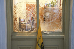 Polls show Americans’ views have softened toward Jan. 6 rioters and Donald Trump’s role that day. But his vow to issue pardons doesn’t sit well.