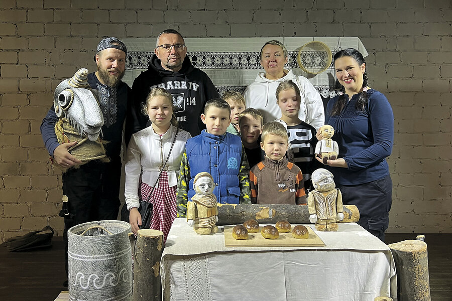 Laughter, with no strings attached: Ukrainian puppeteers bring joy amid war