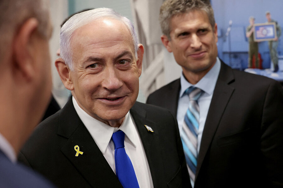 Netanyahu swings into campaign mode, with photo ops and a victory lap