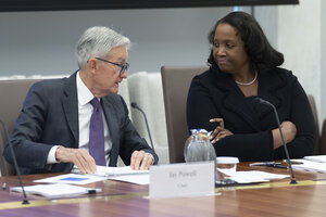 The standard of Federal Reserve independence is under strain, as President Trump presses for lower interest rates and seeks to oust Lisa Cook from the central bank’s board.