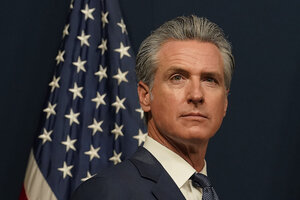 California Gov. Gavin Newsom is opposing President Donald Trump with actions and a new online tone, earning him more national support among Democrats.