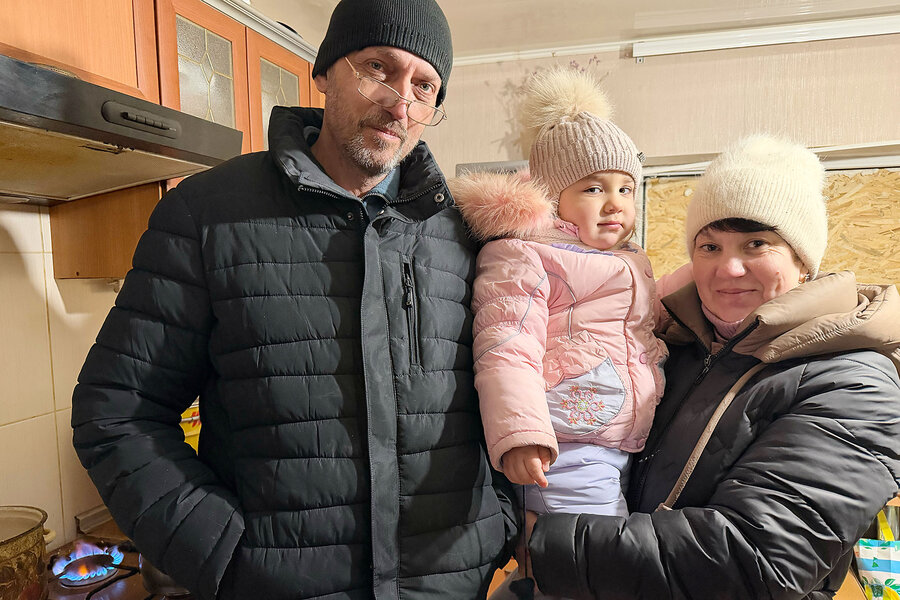 With Russia grinding closer, Ukrainians weigh the cost of land for peace