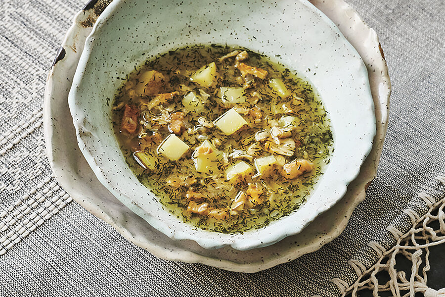 A brief history of clam chowder – and a recipe – as Boston Harbor opens to shellfishing thumbnail