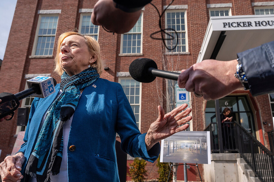 In Maine, Senate primary puts Democrats’ generational tensions on display