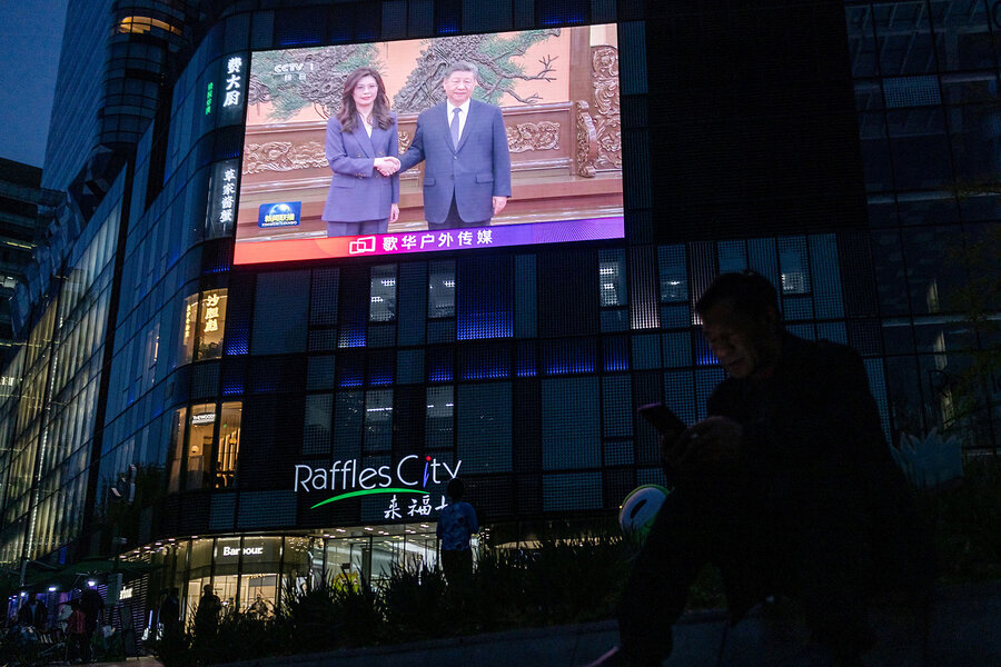 For many Taiwanese, an opposition leader’s rare trip to China hit the wrong notes