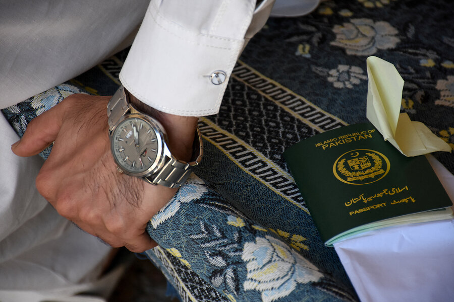 As US-Iran deal inches closer, what has playing mediator cost Pakistan? As US-Iran deal inches closer, what has playing mediator cost Pakistan?