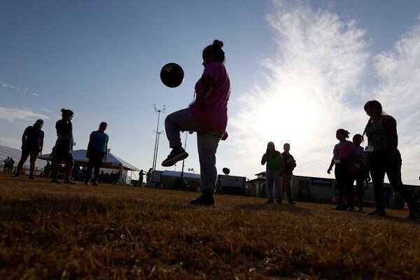 US government searches for migrant children as deportations mountBy Sarah Matusek / 6 min