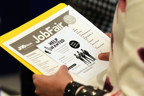 College grads face a global squeeze on entry-level jobsBy Laurent Belsie, Currie Engel, Takehiko Kambayashi / 7 min