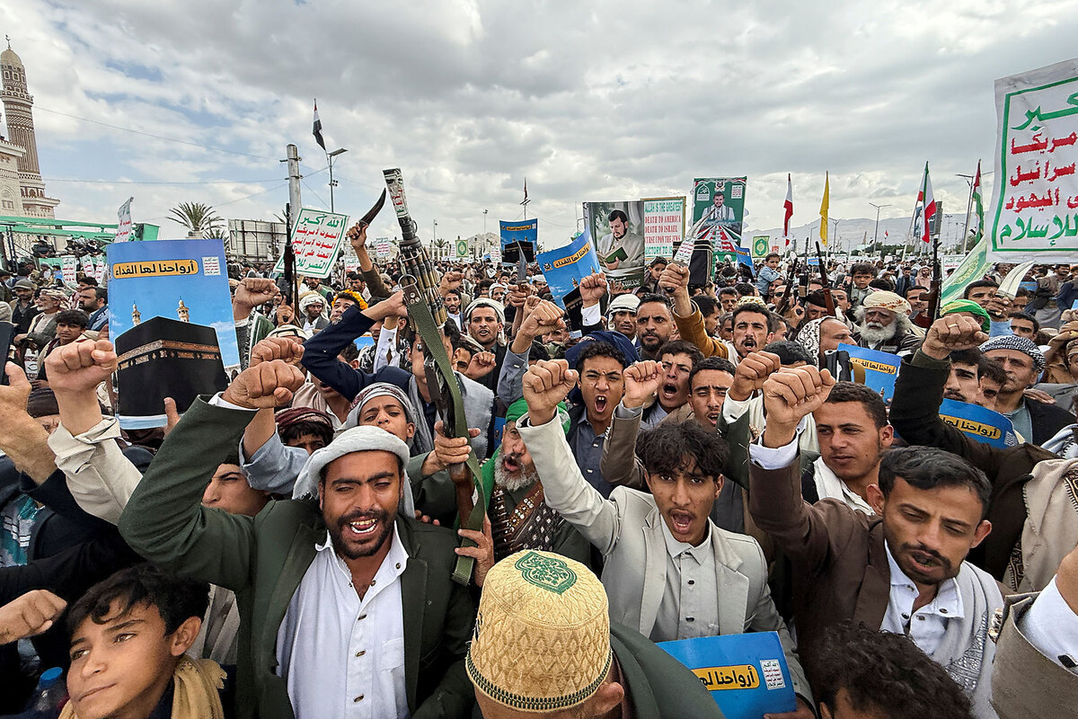 Iran-backed Houthis are on the march in Yemen, risking Middle East  stability - CSMonitor.com
