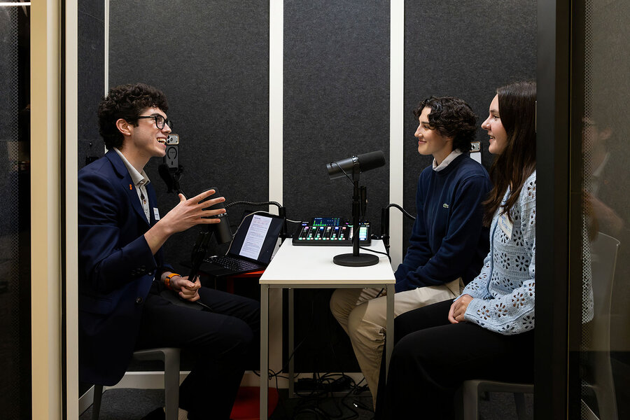 As the influencer economy expands, colleges are offering instruction