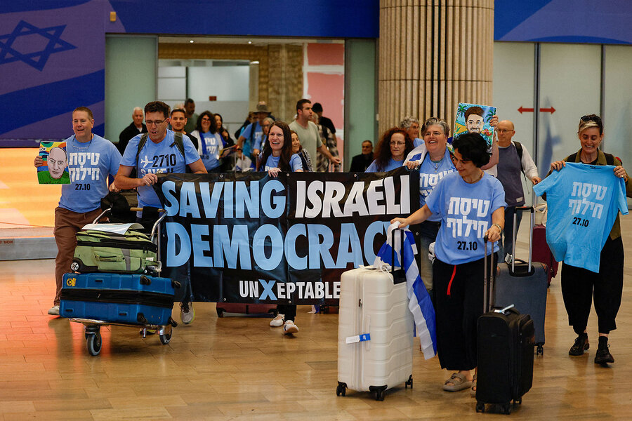 Israelis abroad flock home for &lsquo;most important election we&rsquo;ve ever had&rsquo;