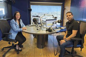 csmonitor.com - Dina Kraft - 'Good morning, Israel': An Arab-run radio station aims to tell the full story