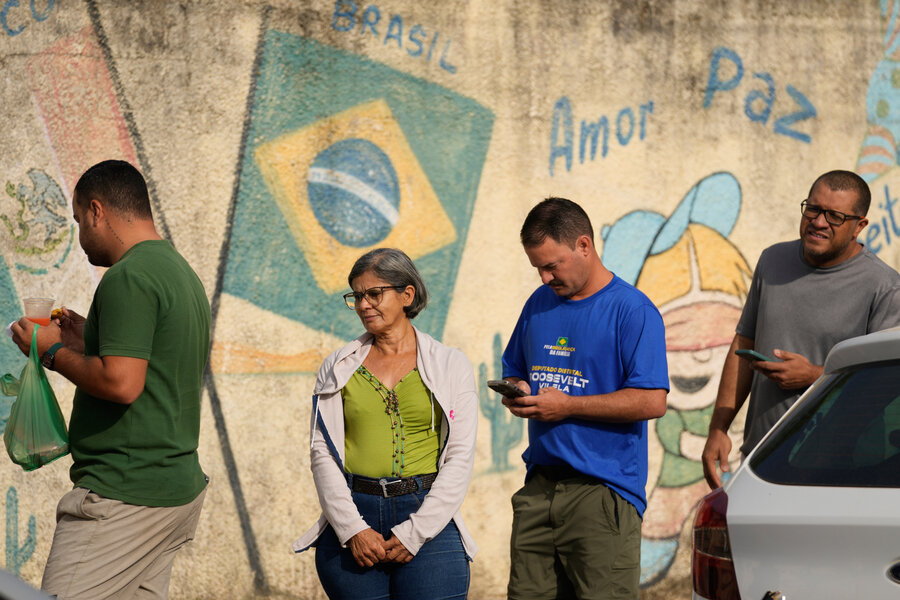 Brazil election headed to runoff, projection shows, as Bolsonaro lead narrows Brazil election headed to runoff, projection shows, as Bolsonaro lead narrows