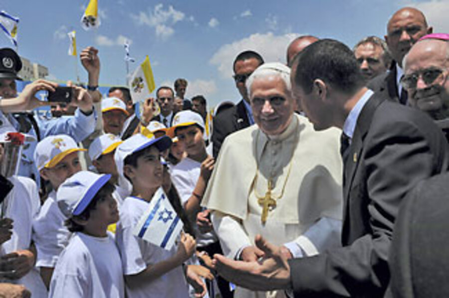 Pope's agenda in Israel: honoring Holocaust victims, urging two-state ...