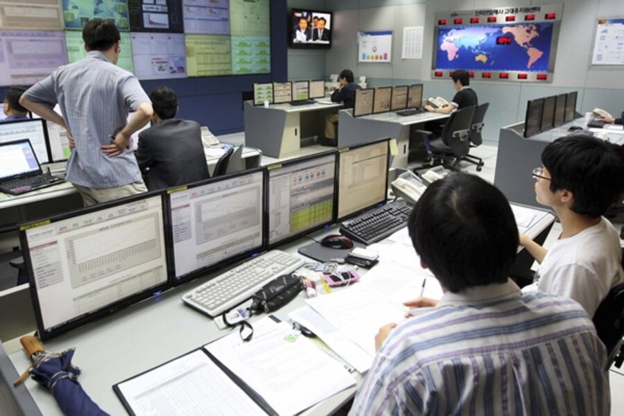 Intel chief: Computer attacker still a mystery - CSMonitor.com