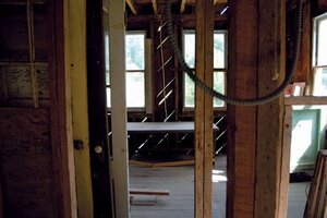 Will Spray Foam Insulation Work in an Old House?