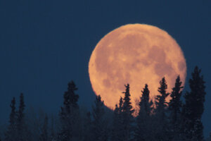 Alaska_Moon