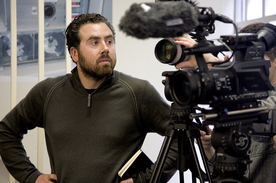 Filmmaker's videos show the underlying bonds of humanity - CSMonitor.com