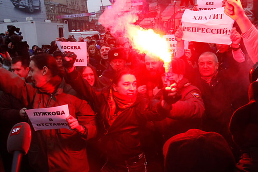 Russia protests: Thousands rally in 'Day of Wrath' against Putin ...