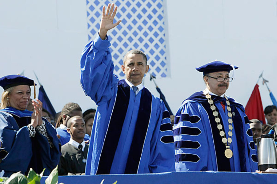 Barack Obama speaks at Hampton University commencement
