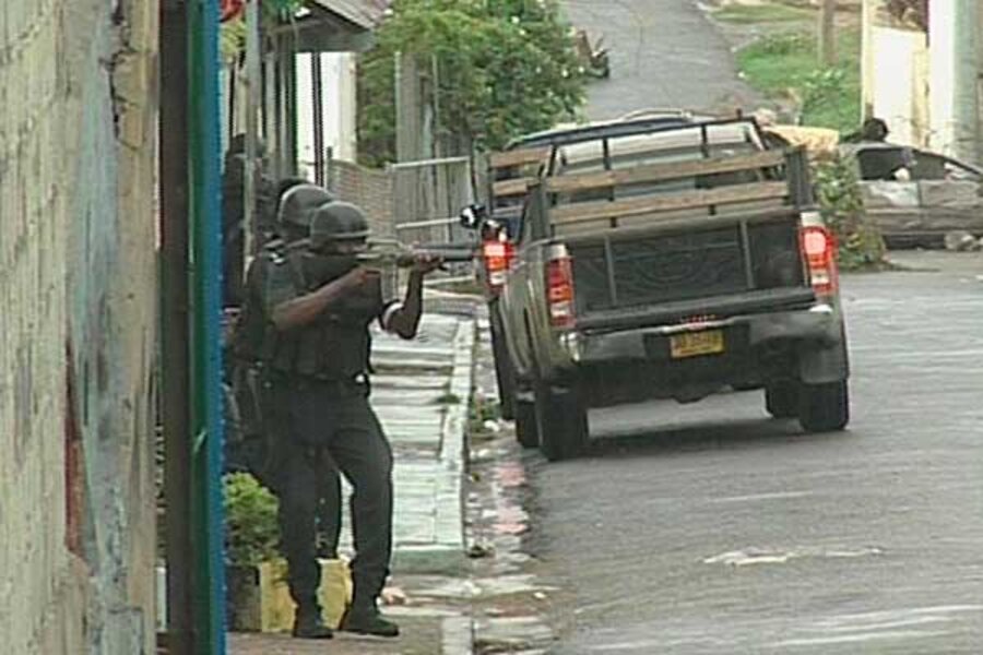 Jamaica Gangsters Attack Police To Defend Drug Lord Wanted In Us