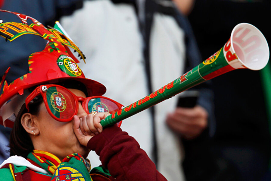 Vuvuzela controversy solved? A quieter vuvuzela 