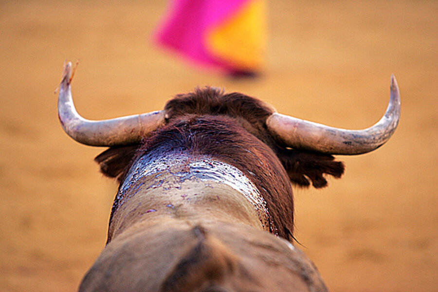 Mexican matador arrested for running from bull - CSMonitor.com