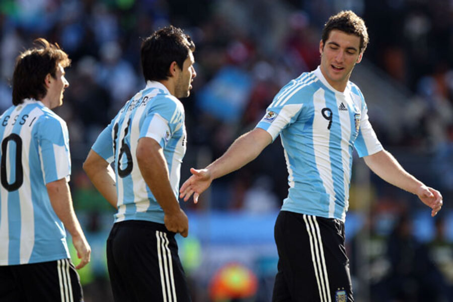 Playing Like A World Cup Champ, Argentina Trounces South Korea 4-1 