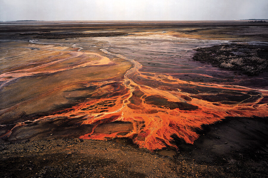 Edward Burtynsky: Oil  The Photographers Gallery