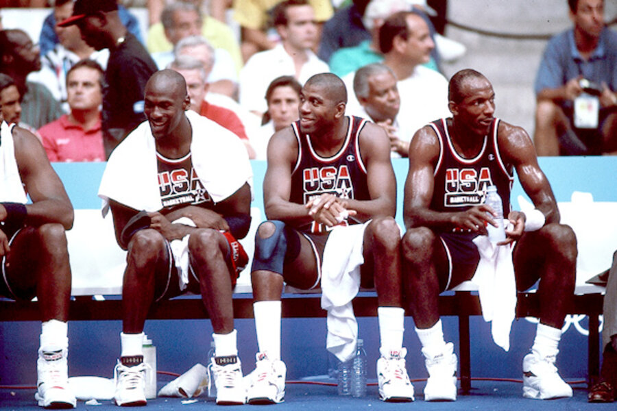 Michael Jordan, Dream Team, to stand together again at Hall of ...