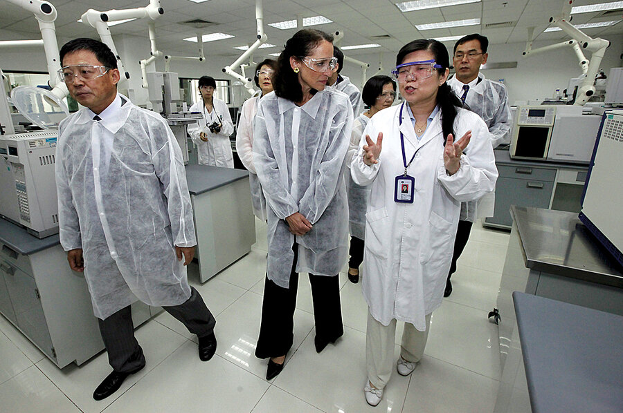 Food safety 'Made in China' attracts the long arm of the FDA