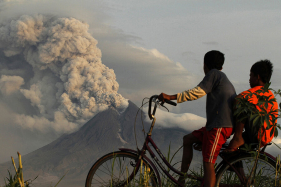 Mount Merapi  eruption Watch live webcam  feed CSMonitor com