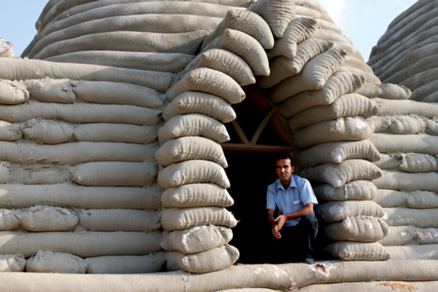 In Gaza, building houses with the sand