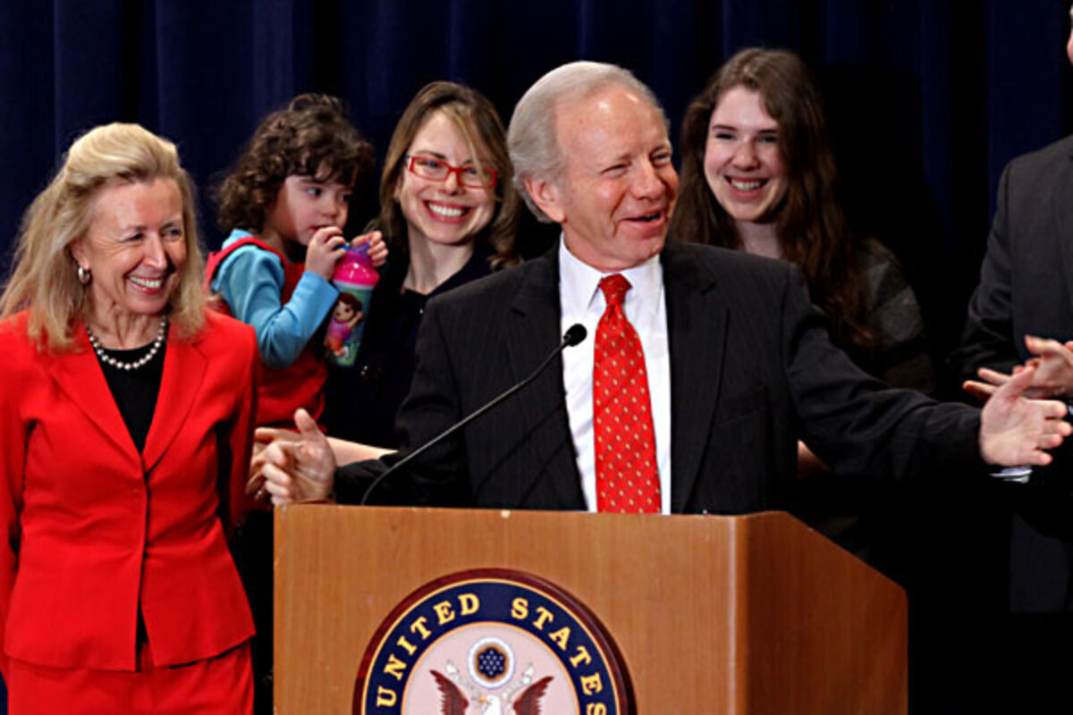 SENATE_LIEBERMAN_12962659.JPG?