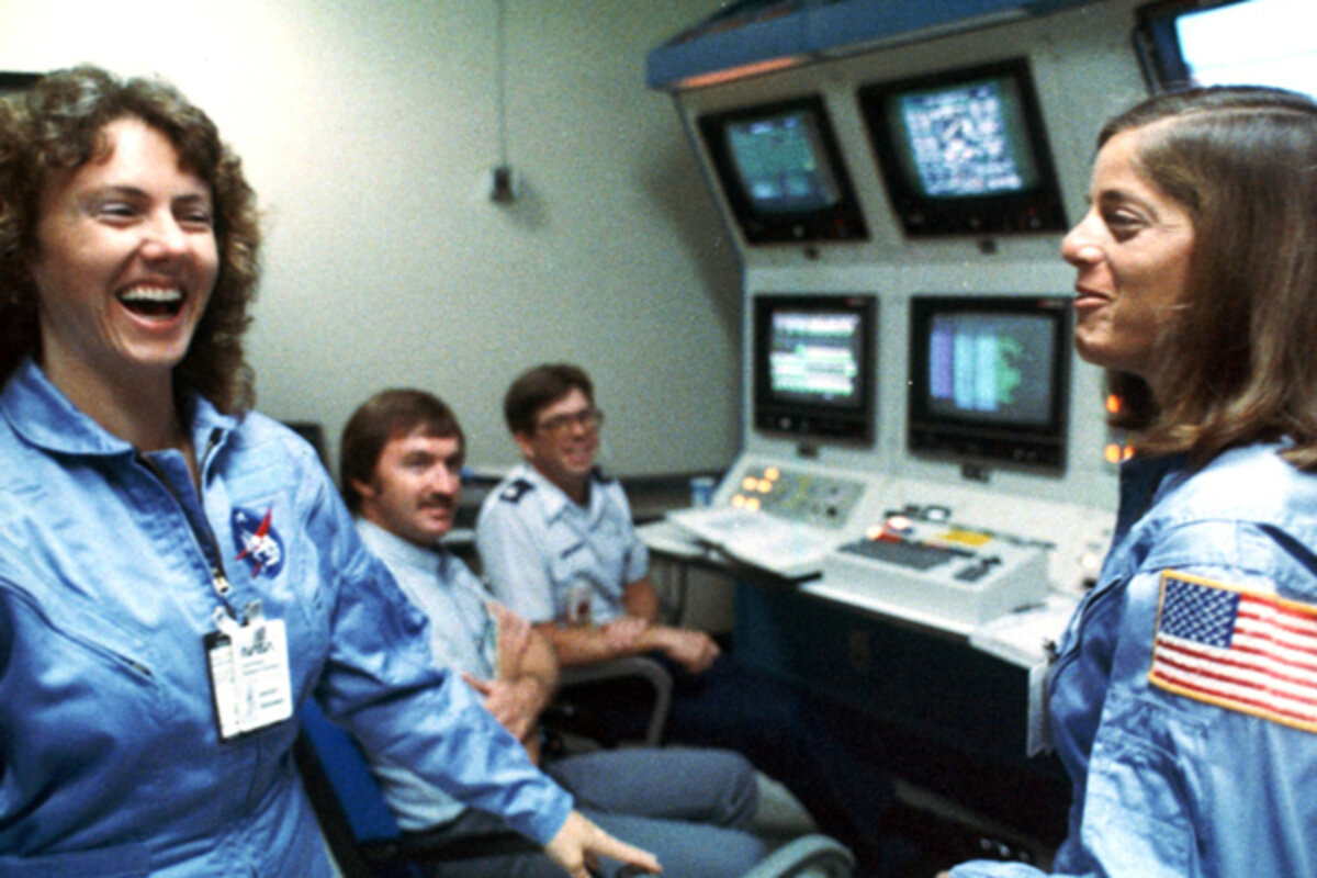 Christa McAuliffe: How NASA's Teacher in Space Project Ended in Tragedy |  HISTORY, image size:1200x800