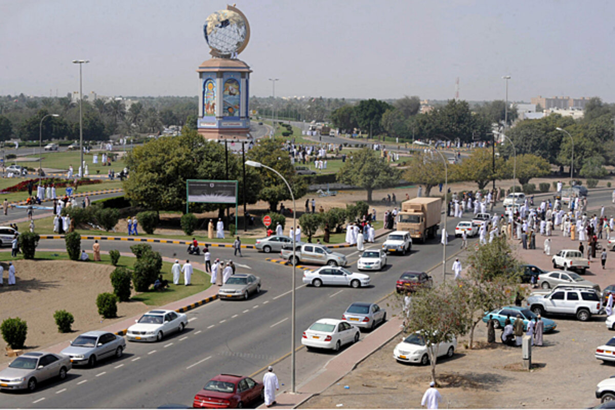 https://images.csmonitor.com/csmarchives/2011/03/0301-Oman-Sohar-Protest.jpg?alias=standard_1200x800
