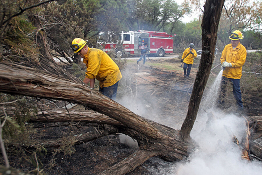 Gov. Rick Perry sees Texas wildfires as statewide emergency. FEMA doesn ...