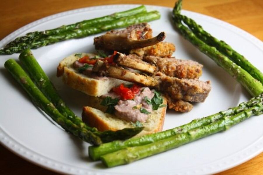 Roasted rack of lamb with roasted asparagus - CSMonitor.com
