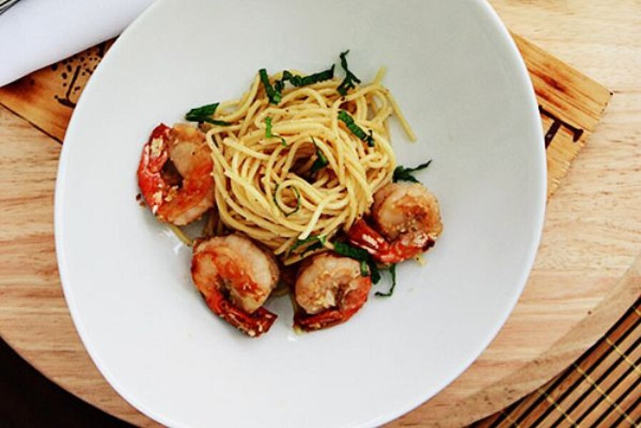 Garlic noodles with prawn - CSMonitor.com